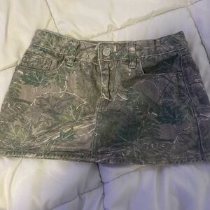 Green Cargo Mini Skirt Casual